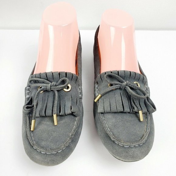 Lands End Women's Moccasin Gray Suede Fringe Slip On Loafers Size 6.5B EUC - Picture 2 of 8